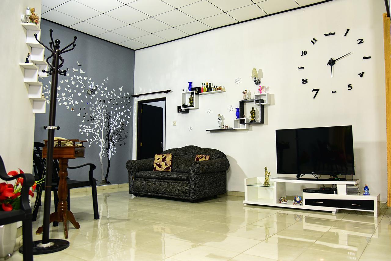 One And Only Apartment Negombo Exterior foto